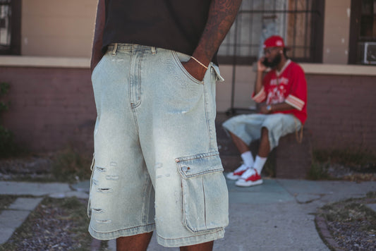 SUN FADED CARGO JORTS